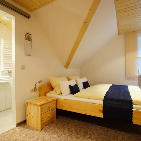 Waldfrieden Affittacamere 3*
