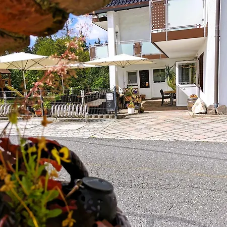 Gæstehus Waldfrieden 3*
