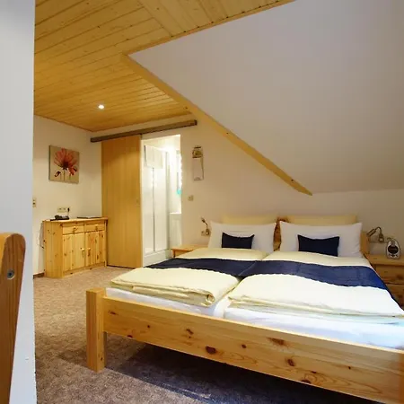 Waldfrieden Guest house Brand